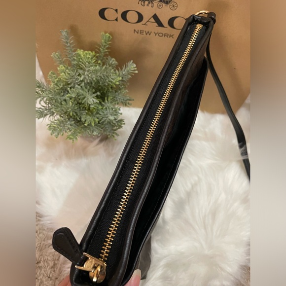 Coach Bundle - Picture 7 of 10